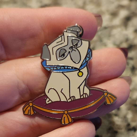 Disney Jewelry - (5 For $30) Disney Pin Villain Sidekick Percy Dog From Pocahontas Pin